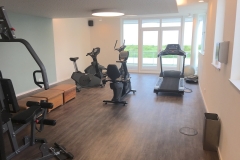 Fitnessbereich-mit-Meerblick