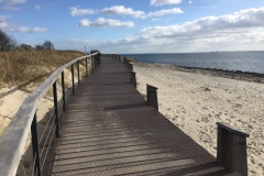 Holzpromenade-Strand-Pelzerhaken